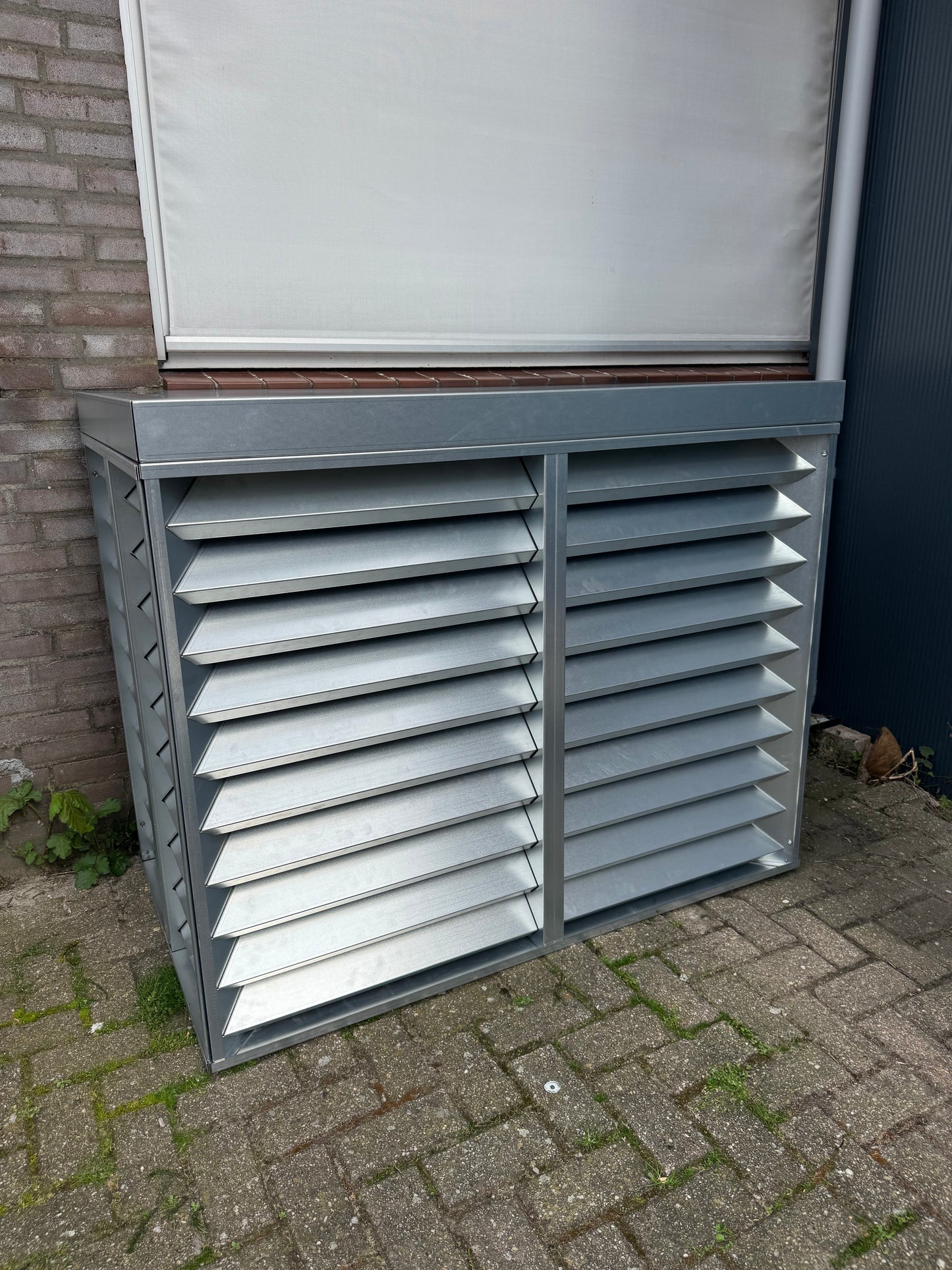 Warmtepomp omkasting gevel model