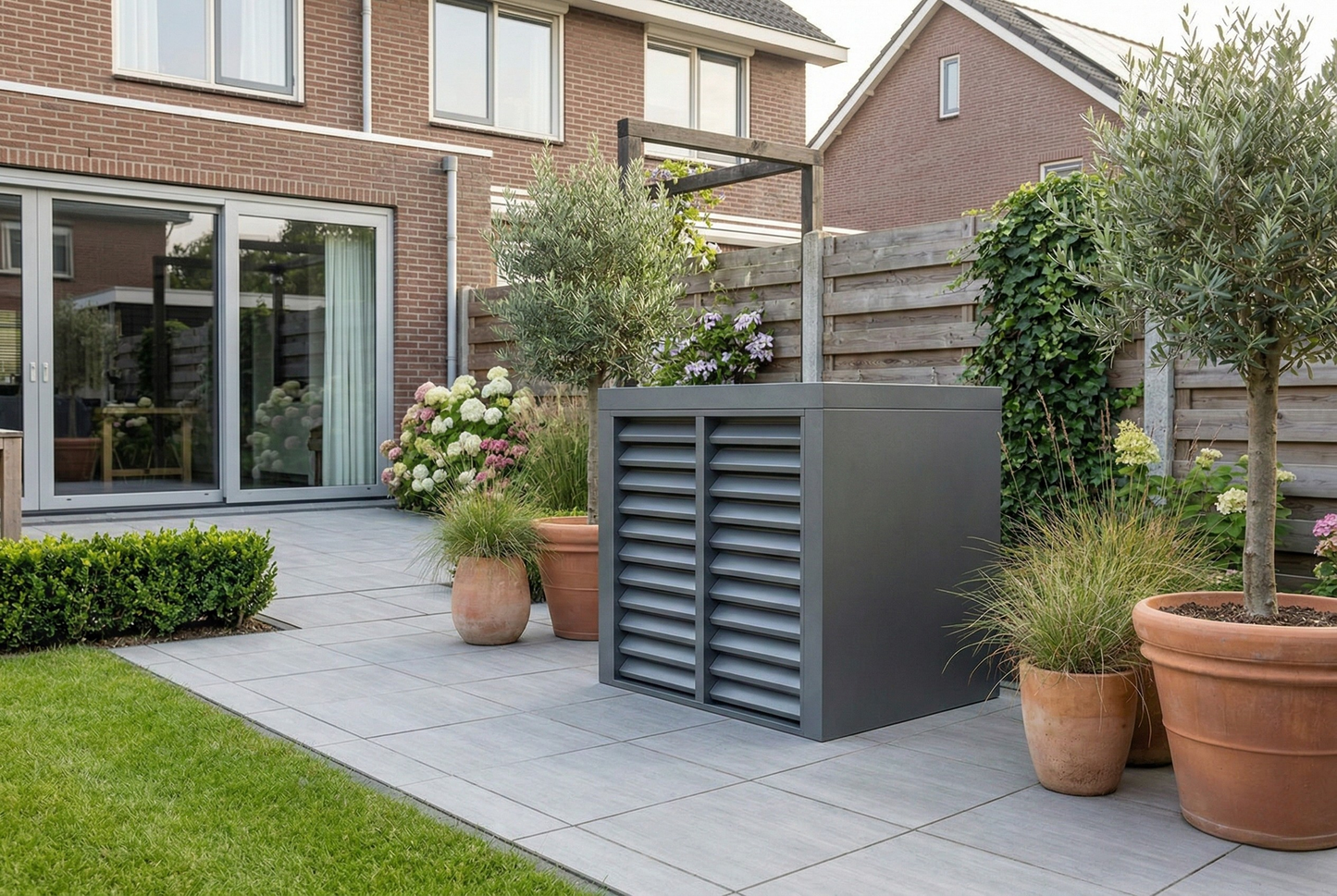 Warmtepomp omkasting vrijstaand model